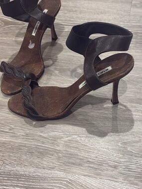 Manolo Blahnik Women’s Brown Leather High Heel Sandals